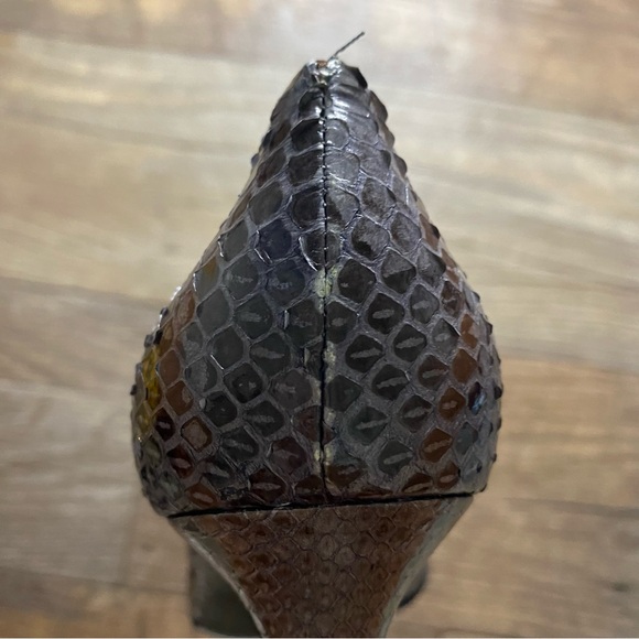 NWB FENDI Rare Vintage Snakeskin Thin Kitten Heel Formal Shoes - Picture 8 of 10